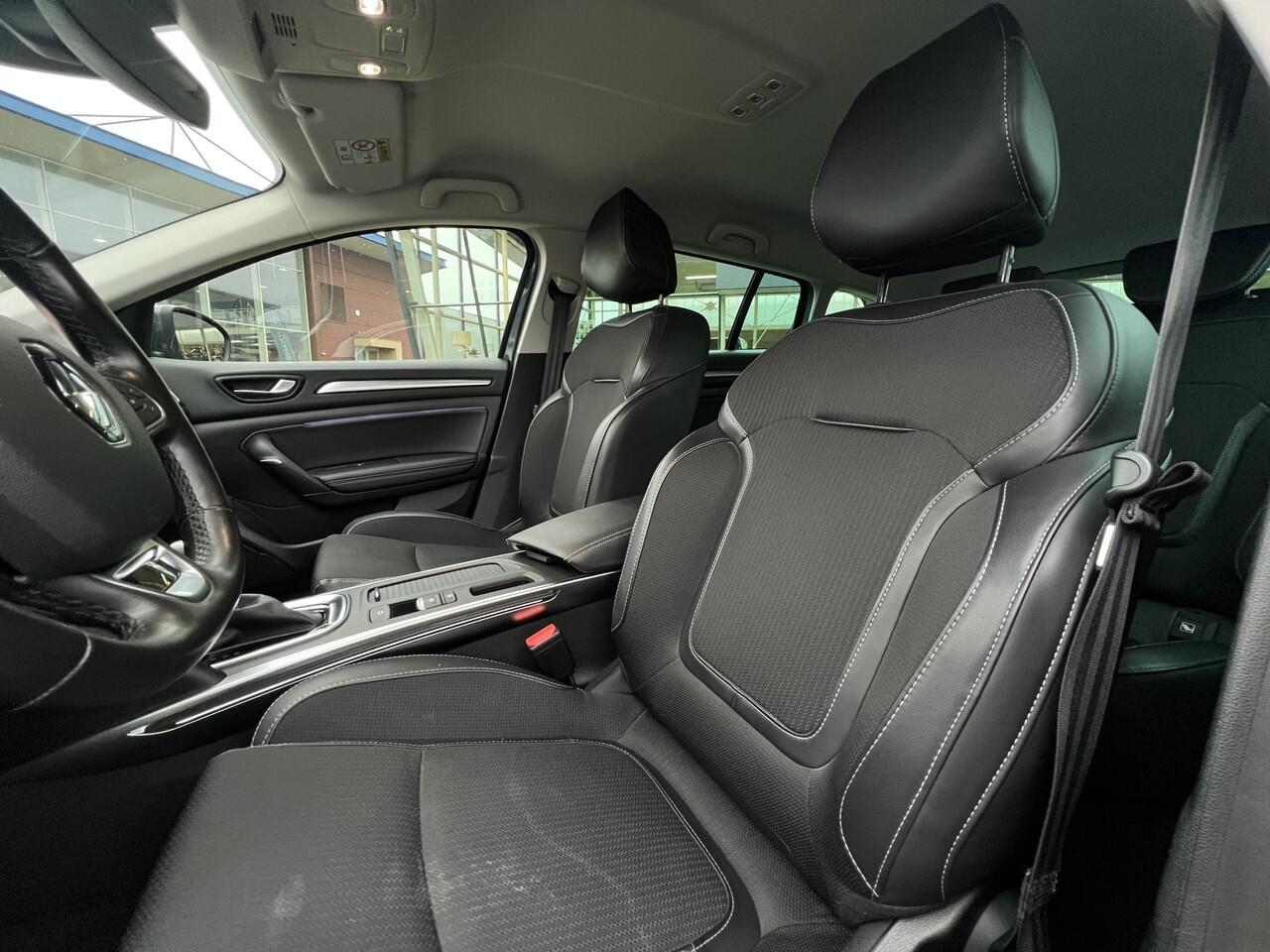 Renault MEGANE Estate 1.6 E-Tech Plug-In Hybrid 160 PK Intens / Automaat / Camera / Stoelverw. / Keyless / 16'' LMV /