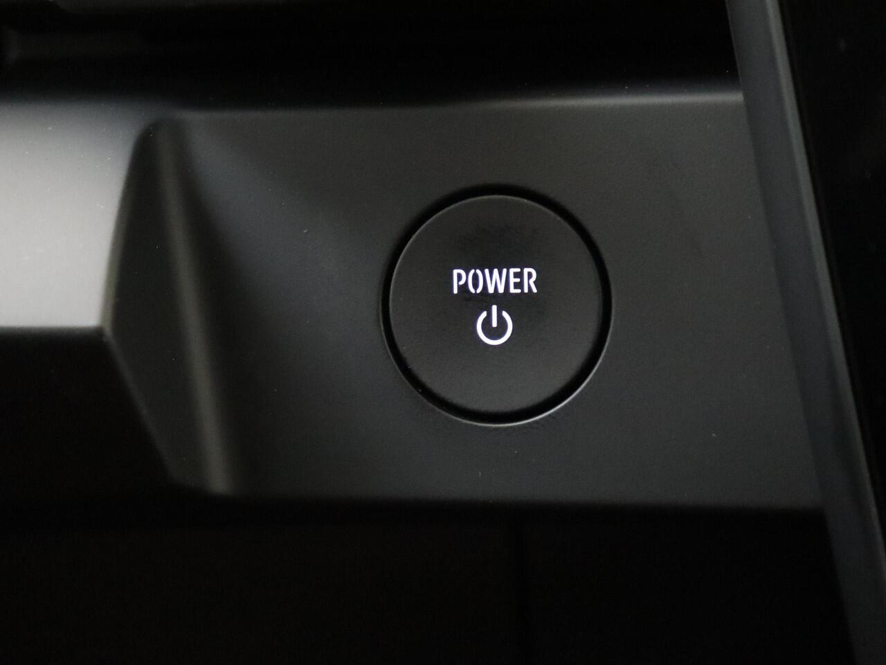 Renault MEGANE E-Tech EV60 Optimum Charge Evolution ER Navigatie