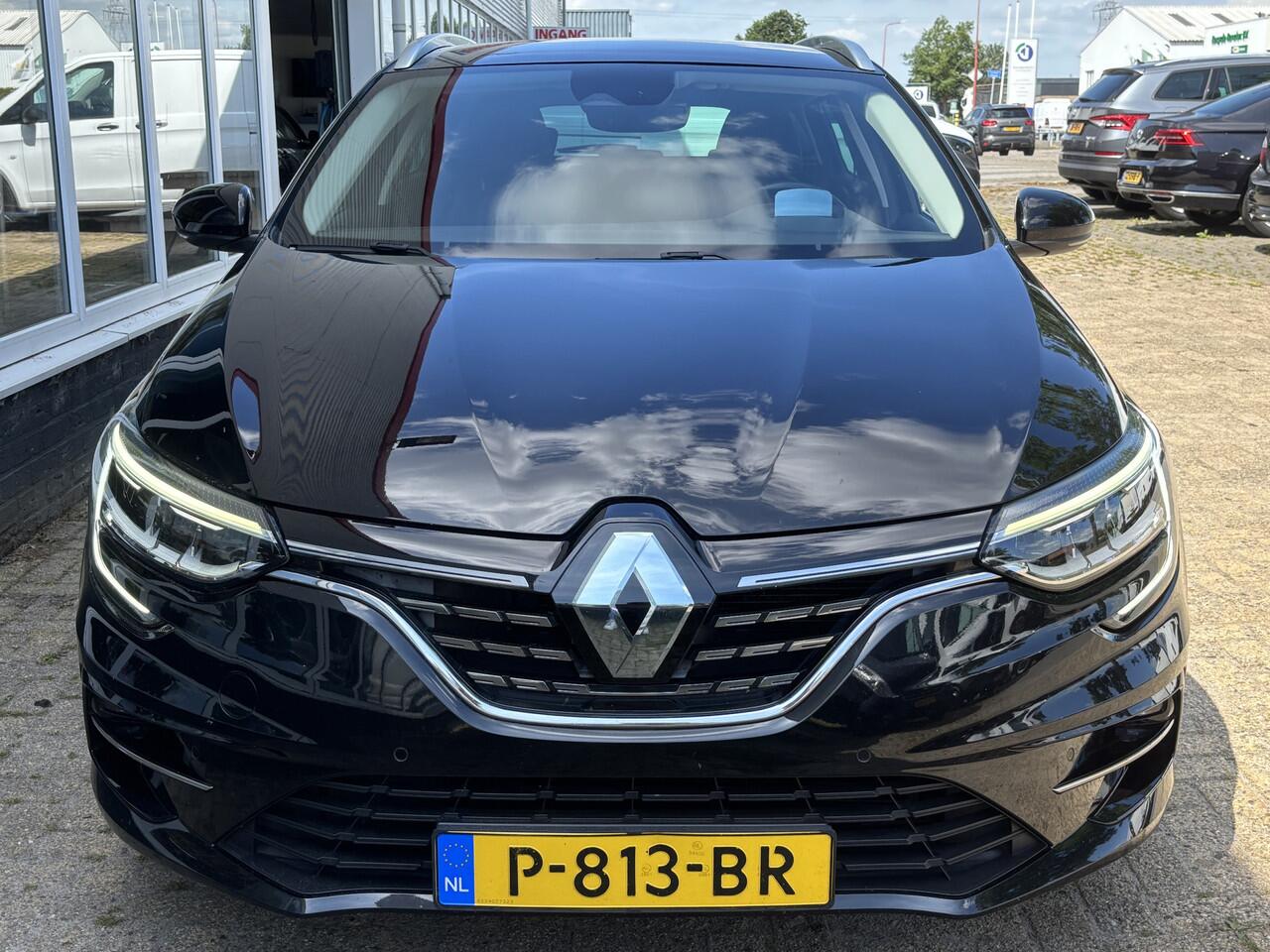 Renault MEGANE Estate 1.6 E-Tech Plug-In Hybrid 160 R.S. Line | Stuur en Stoel Verwarming | Parkeer Assist | Head Up Display