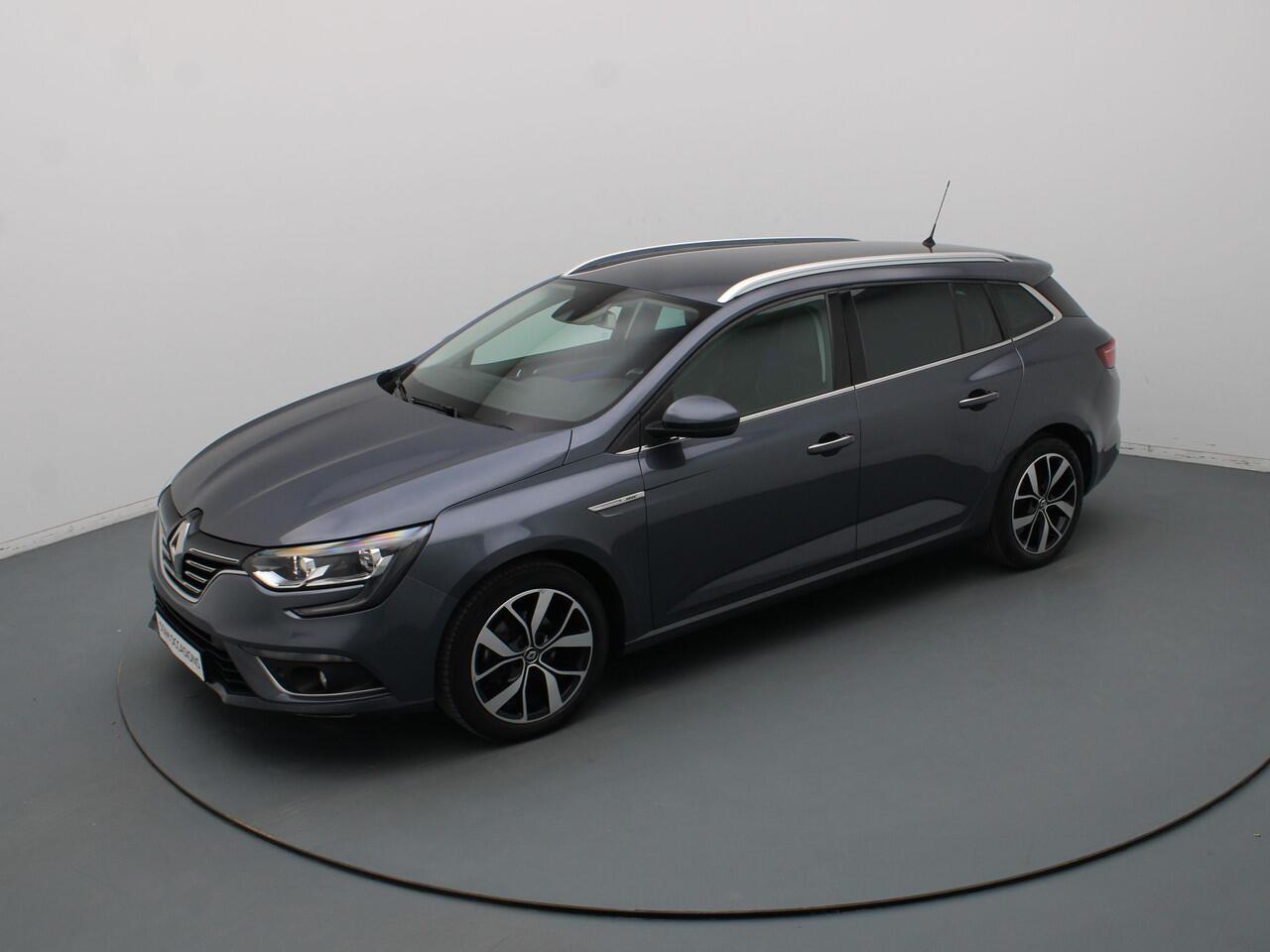 Renault MEGANE Estate 115pk TCe BOSE Camera | Cruise | Navi | Parkeersens. v+a | Stoelverw.