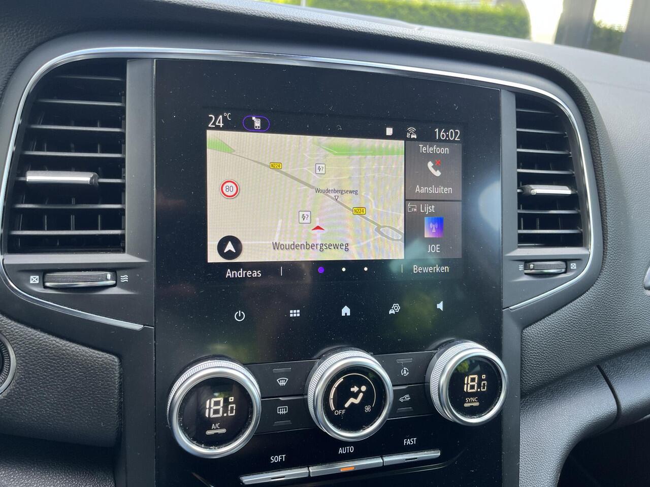 Renault MEGANE Estate 1.6 E-Tech Plug-In Hybrid 160 Business Edition One LED, Navigatie, Parkeersensoren