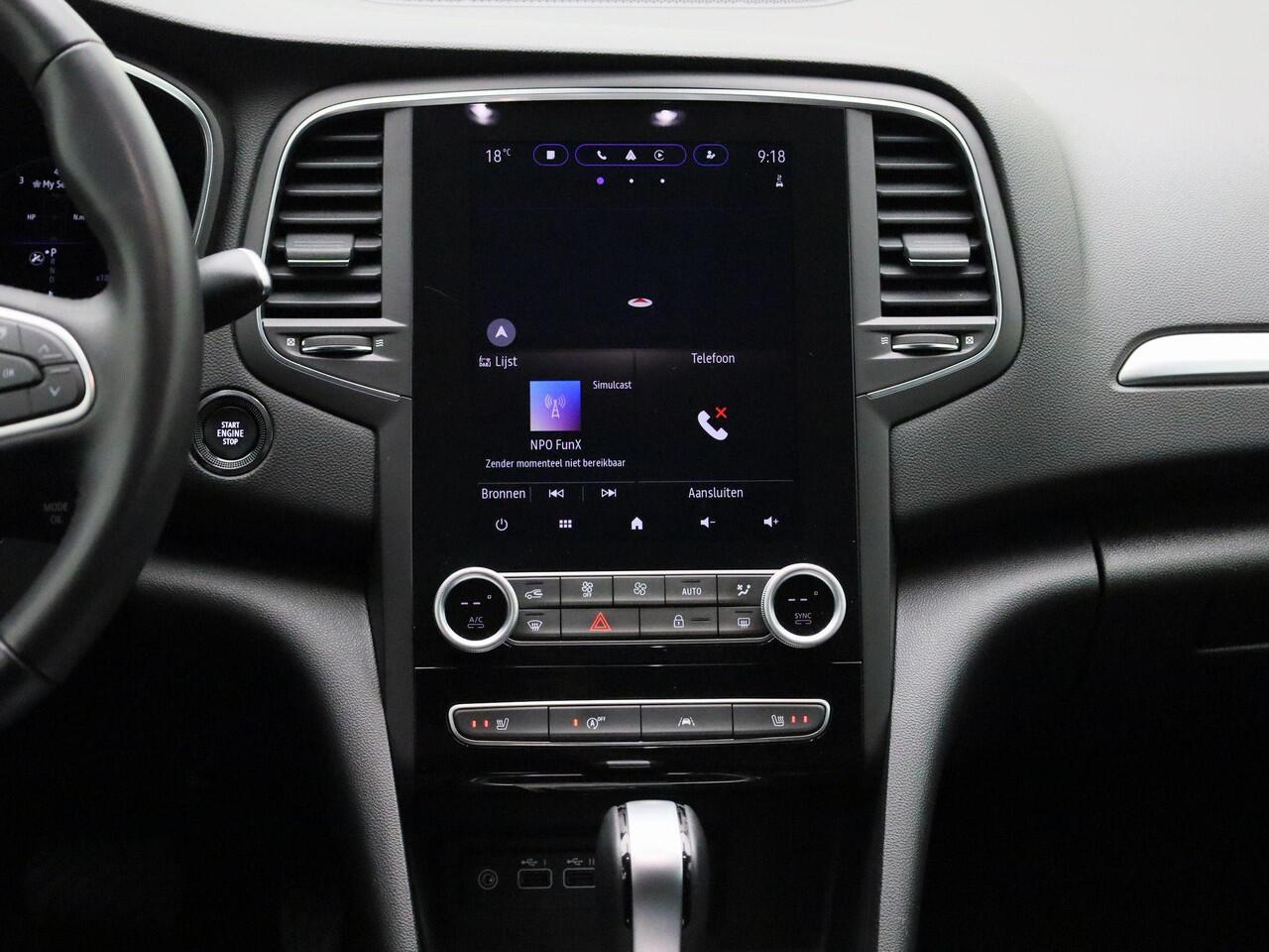 Renault MEGANE Estate TCe 140 Techno | Automaat | Achteruitrijcamera