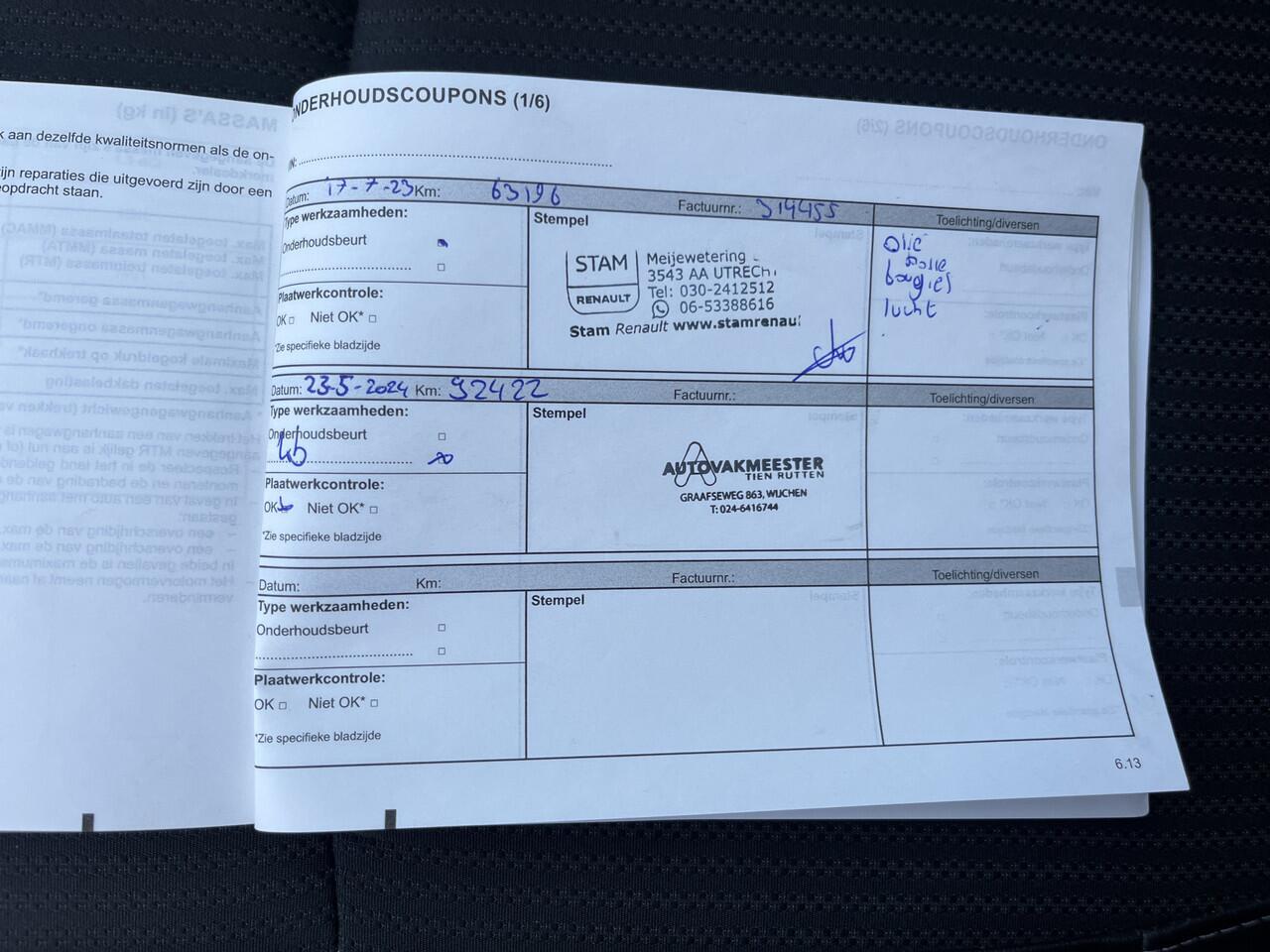 Renault MEGANE Estate 1.3 TCe Intens / Automaat / Trekhaak / Keyless / Cruise / Climate / Applecarplay - Androidauto /