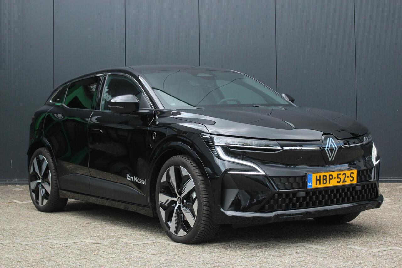 Renault MEGANE E-Tech Comfort Range Techno 60 kWh 220Pk | Google Navigatie | Draadloze Carplay | Parkeersensoren & Camera | Voorstoelen & Stuur verwarming | All Season Banden | Full LED Verlichting |