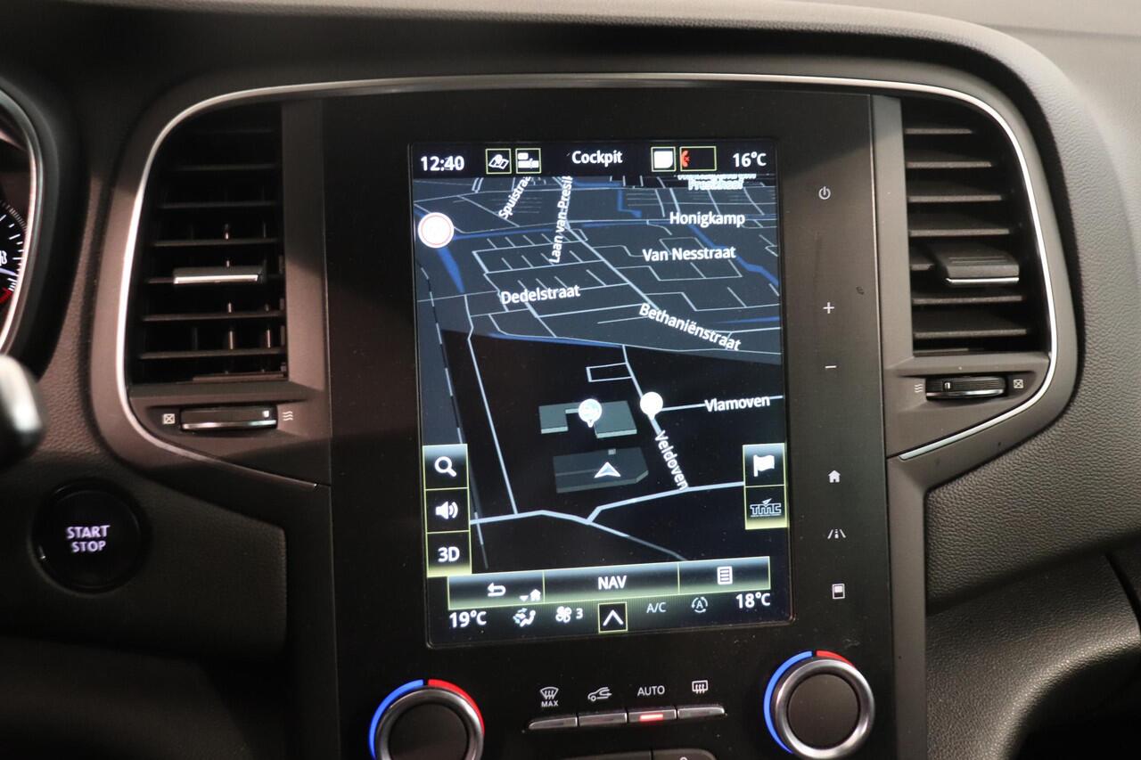 Renault MEGANE 1.3 TCe Bose | Camera | Automaat | BOSE audio | Navigatie | Trekhaak | Key-less | Climate control |