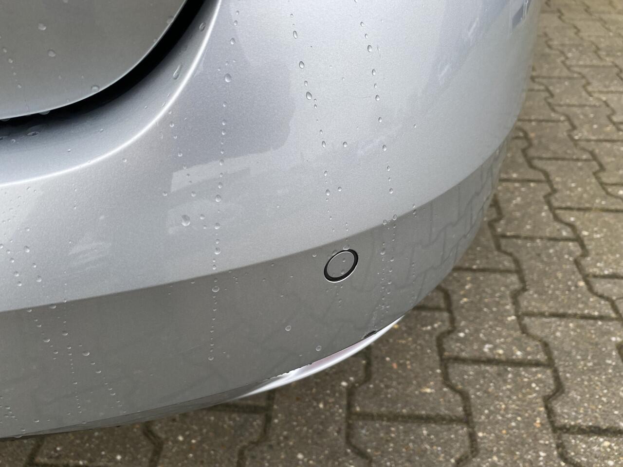 Renault MEGANE Estate 1.3 TCe 140 Equilibre Cruise Control, App-Connect & Climate Control