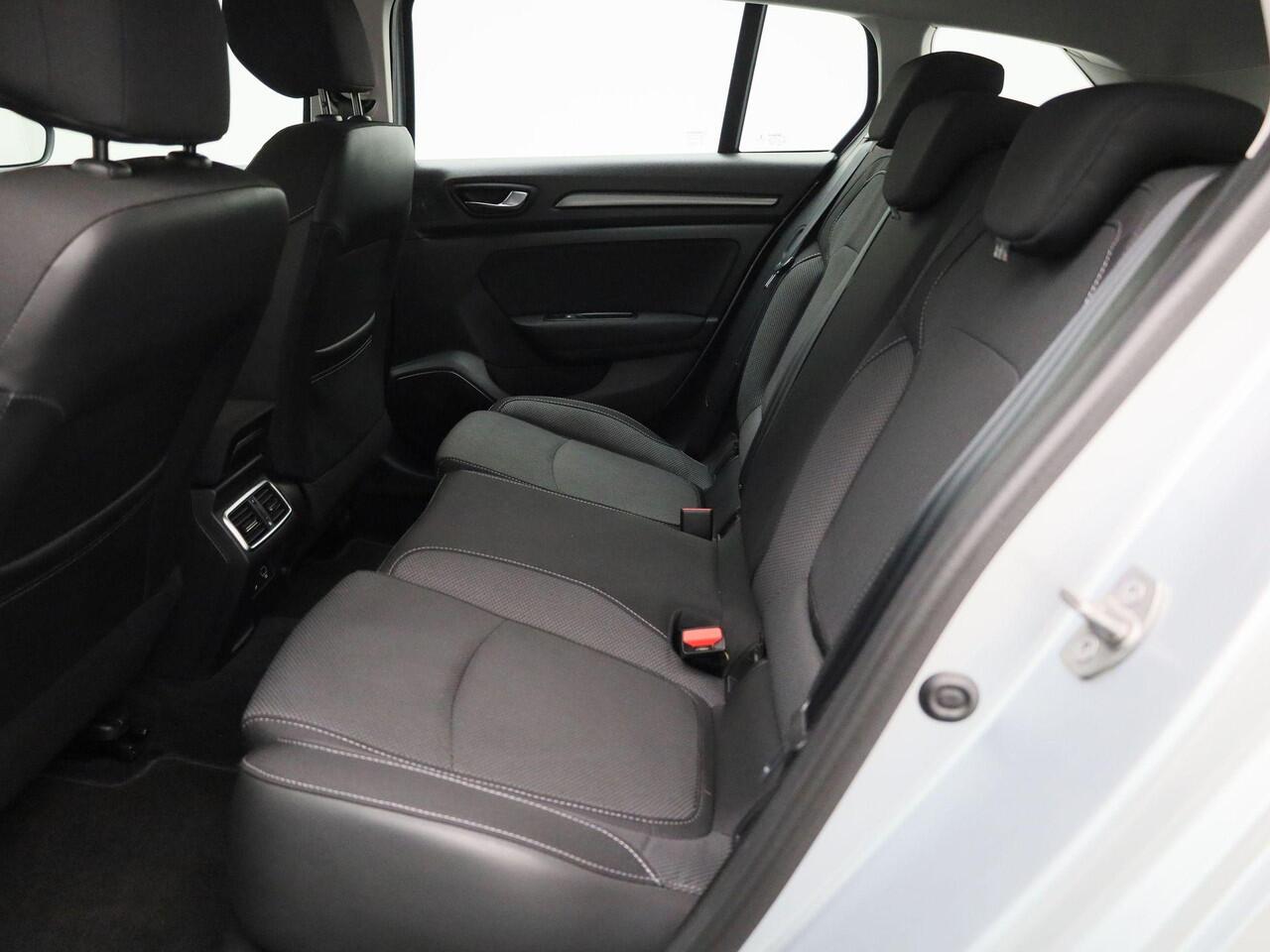 Renault MEGANE Estate 1.3 TCe 140 Equilibre