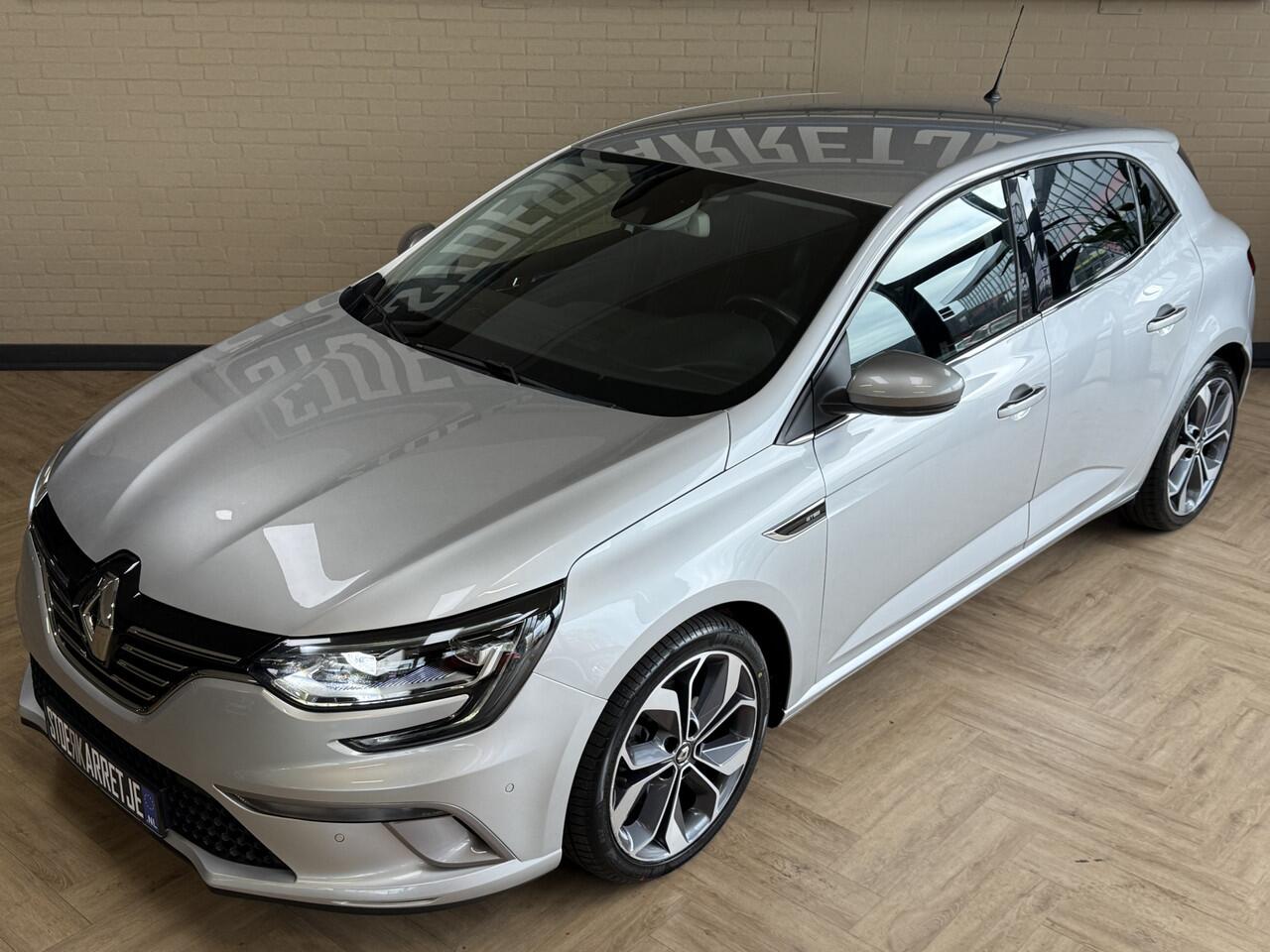 Renault MEGANE 1.3 TCe 160TCe GT-Line | Navi | 18 inch | Led | Camera | Stoelverwarming | PDC V+A | Keurig nette en goed onderhouden Megane GT-Line