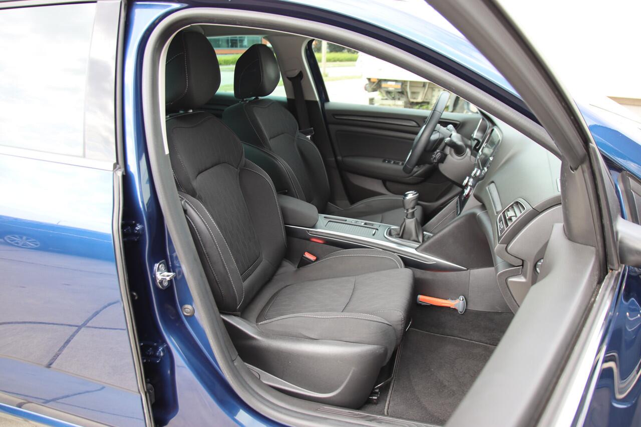 Renault MEGANE Estate 1.3 TCe Limited Clima, Carplay, Cruise, 1e eig, NL auto Aanbieding!