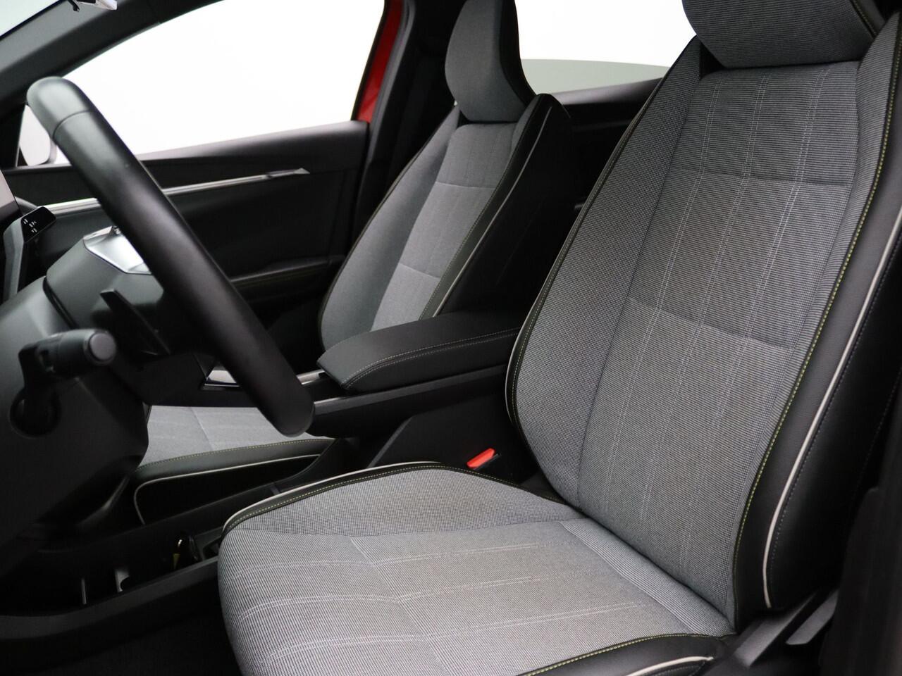 Renault MEGANE E-Tech EV60 Optimum Charge Techno 360° Camera | Adapt. Cruise | Navi | Parkeersens. v+a | Stoel-/stuurverw.