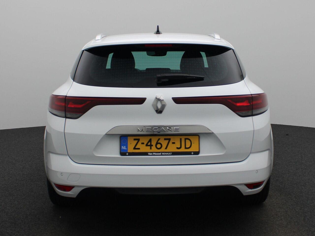 Renault MEGANE Estate 1.3 TCe 140 PK Techno Navigatie | Climate Control | Cruise Control | Parkeersensoren Voor en Achter | Camera Achter | Apple Carplay & Android Auto