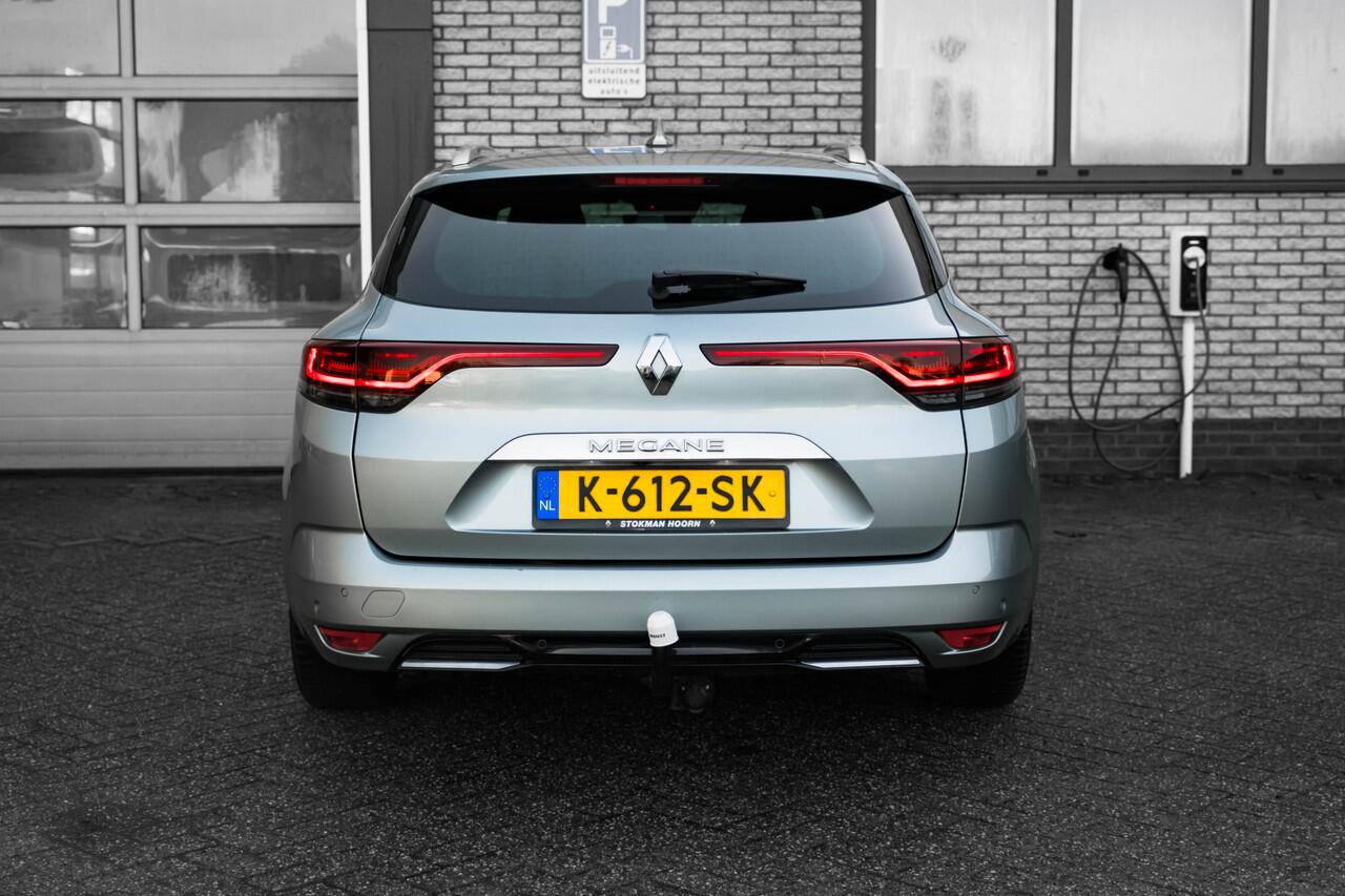 Renault MEGANE Estate 1.3 TCe 140 ( EDC ) automaat Intens | navigatie | trekhaak | automaat | 1e eigenaar | winterbanden
