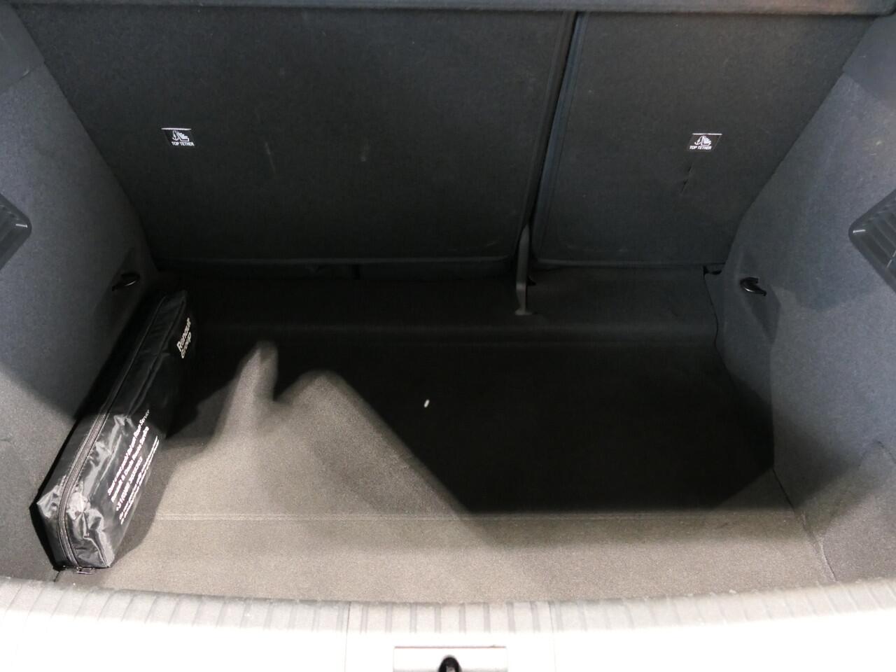 Renault MEGANE E-Tech EV60 Optimum Charge Techno * Vraag naar beschikbaarheid * - Dode hoek, adaptive cruise, uitstapwaarschuwing