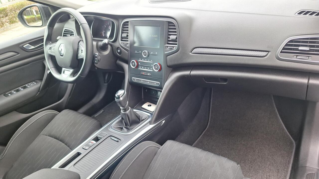 Renault MEGANE Estate 1.3 TCe Limited rijklaar prijs