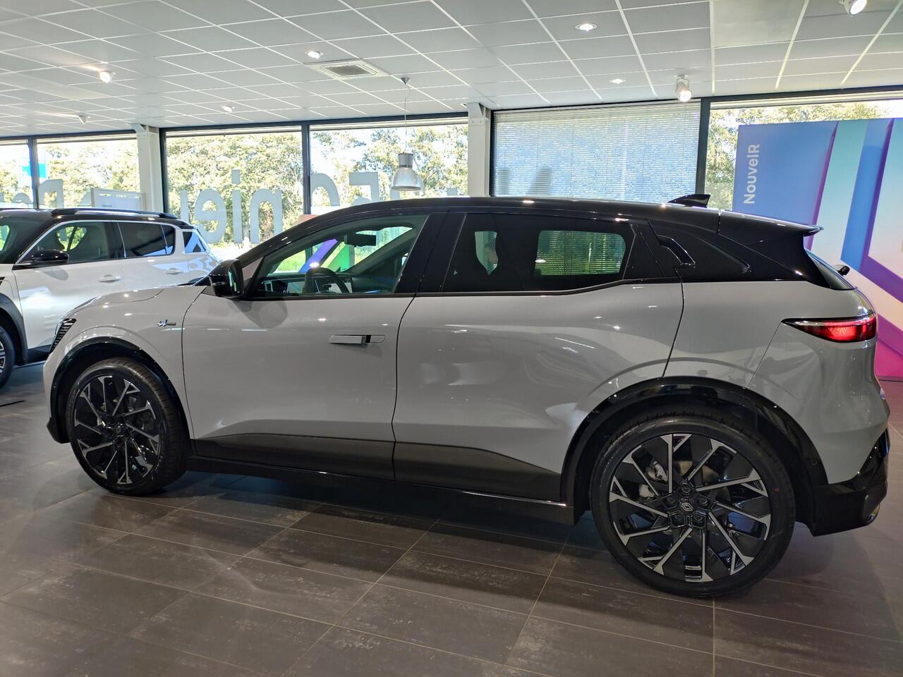 Renault MEGANE E-Tech comfort range esprit alpine 60 kWh / VOORRAADACTIE /