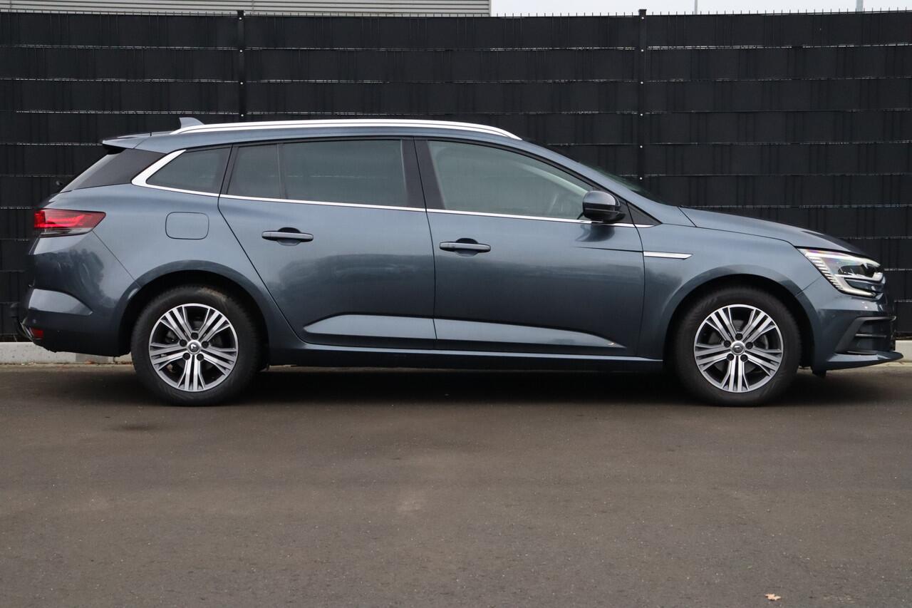 Renault MEGANE Estate 1.3 TCe Intens | Head-up | Stoel-/Stuurverwarming | Navigatie | Trekhaak | Climate Control | Camera