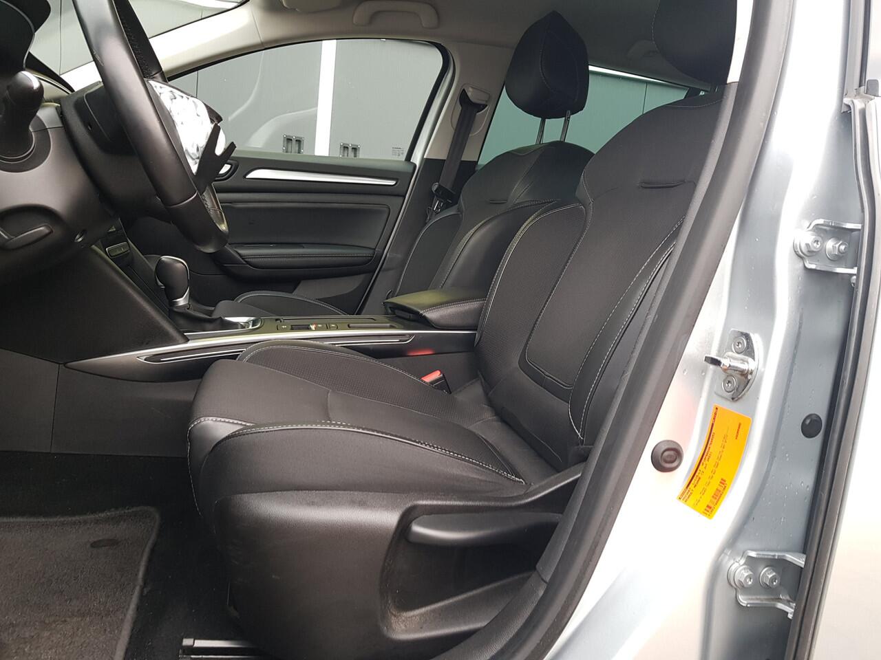 Renault MEGANE Estate 1.3 TCe Intens