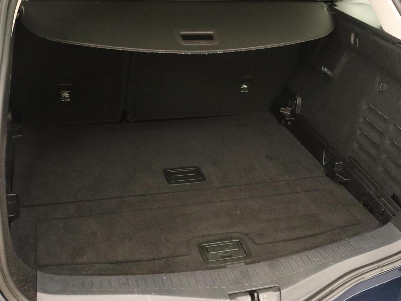 Renault MEGANE 1.3 TCe Business Zen | Trekhaak | Camera | Carplay | Keyless | Navigatie | Full LED | Parkeerhulp | Cruise control | Climate control