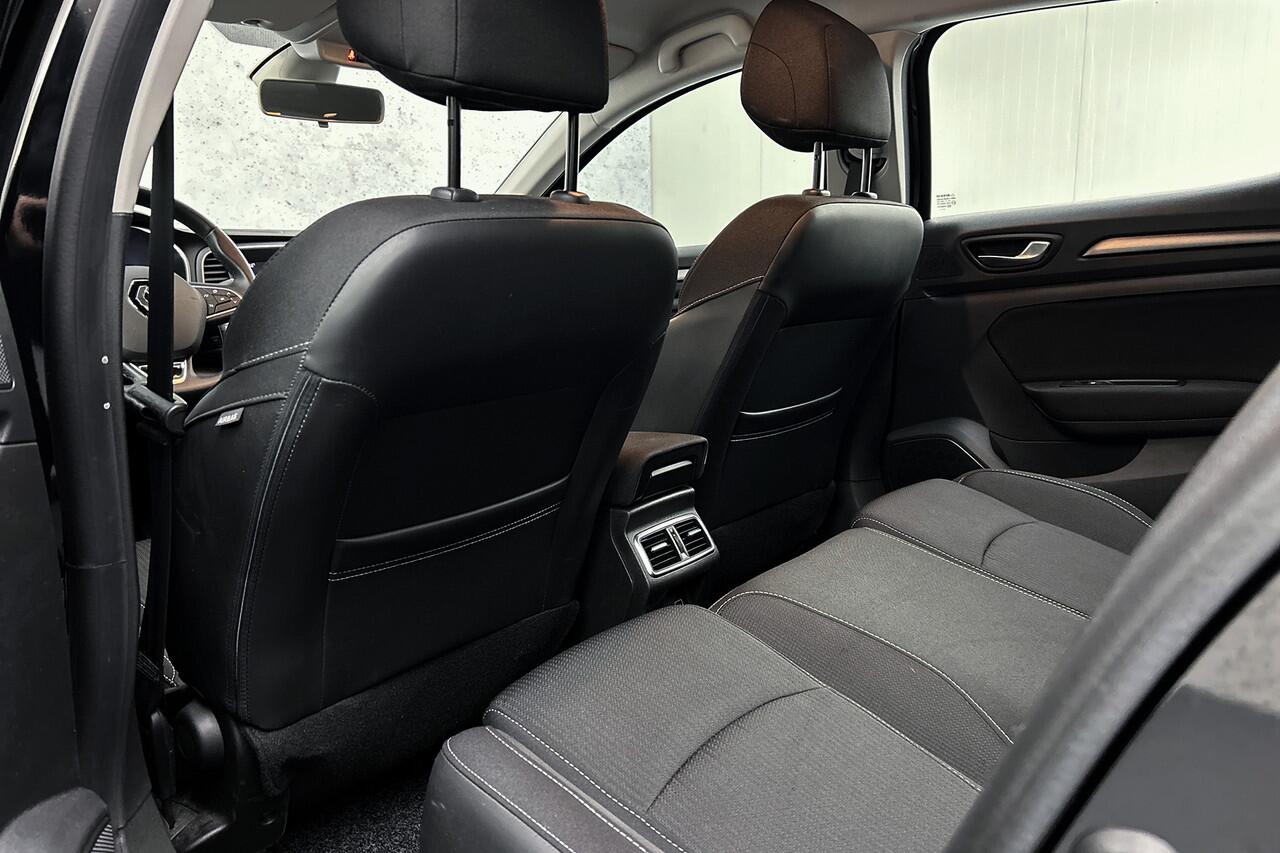 Renault MEGANE 1.0 TCe Business Zen | Camera | Airco | Parkeersensoren | LED koplampen | Cruise control