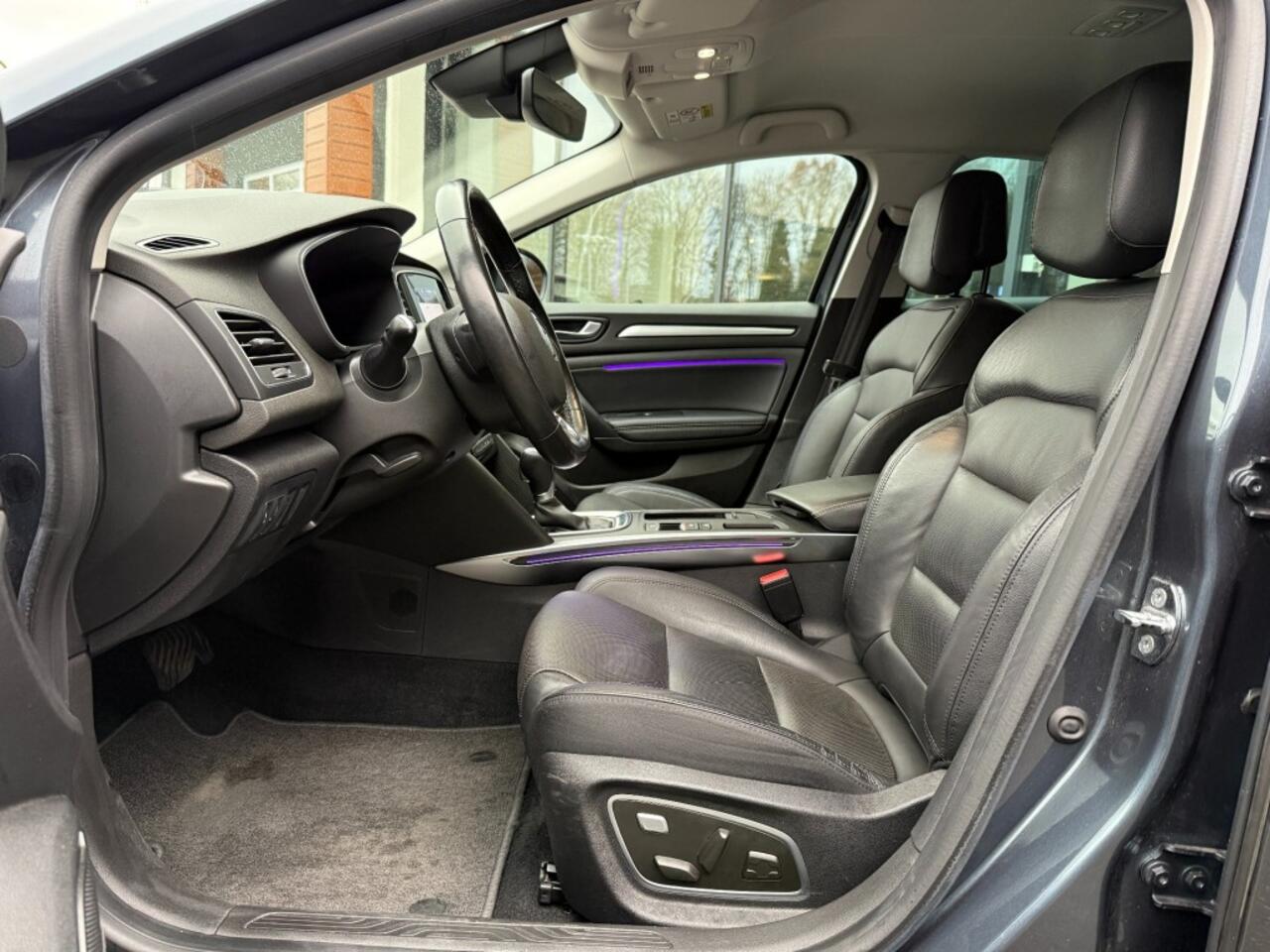 Renault MEGANE 1.3 TCE 160pk Edition 1,LED,Leer,HUD,Driving Assistant