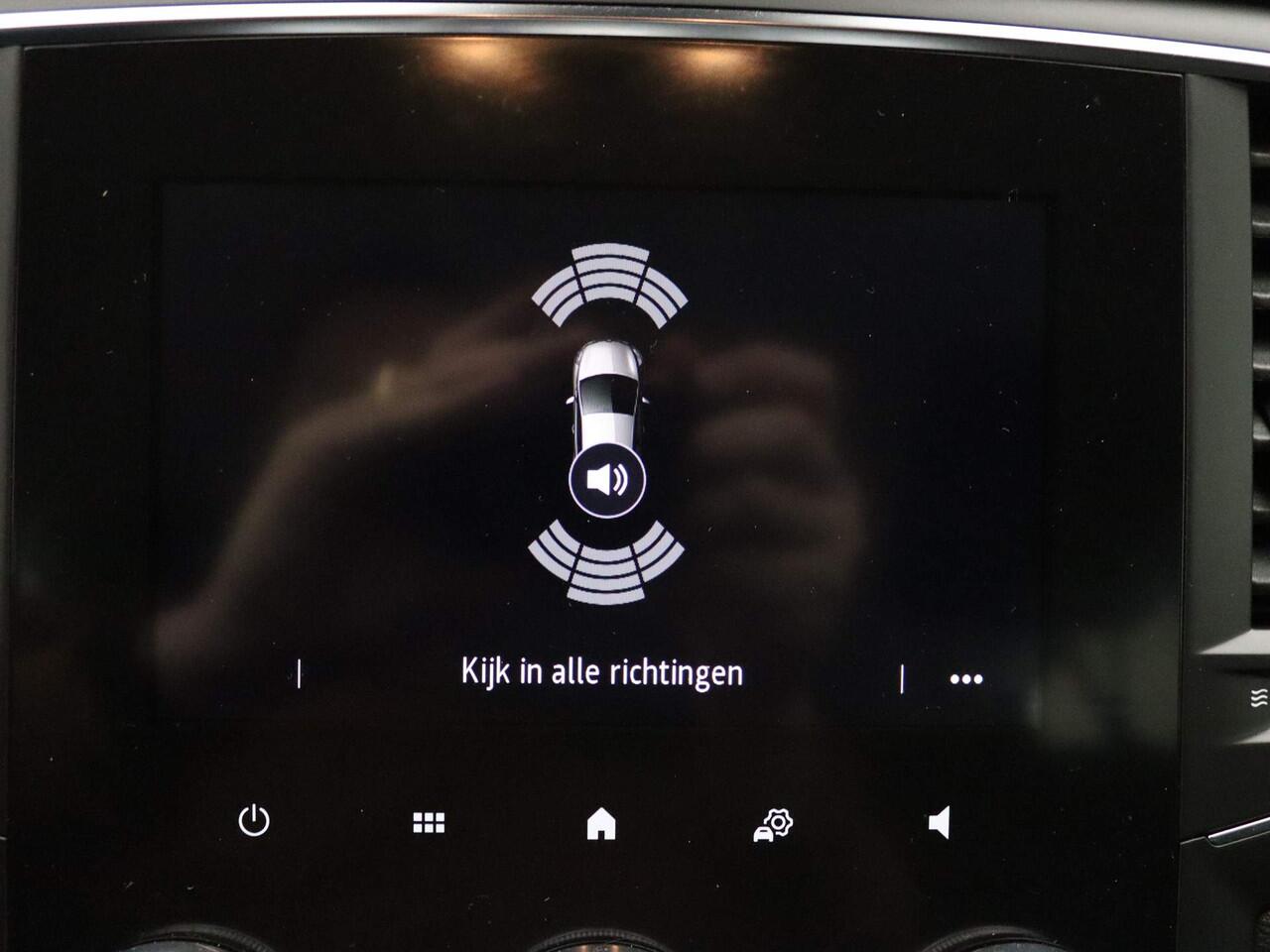 Renault MEGANE Estate E-Tech Plug-In Hybrid 160pk Business Zen Airco | Cruisecontrol | Navi | Parksens. v+a