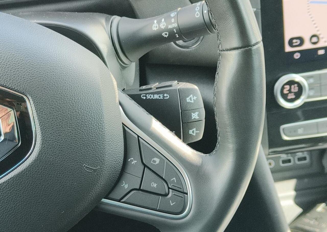 Renault MEGANE Estate 1.3 TCe EDC 140 Techno - Demo