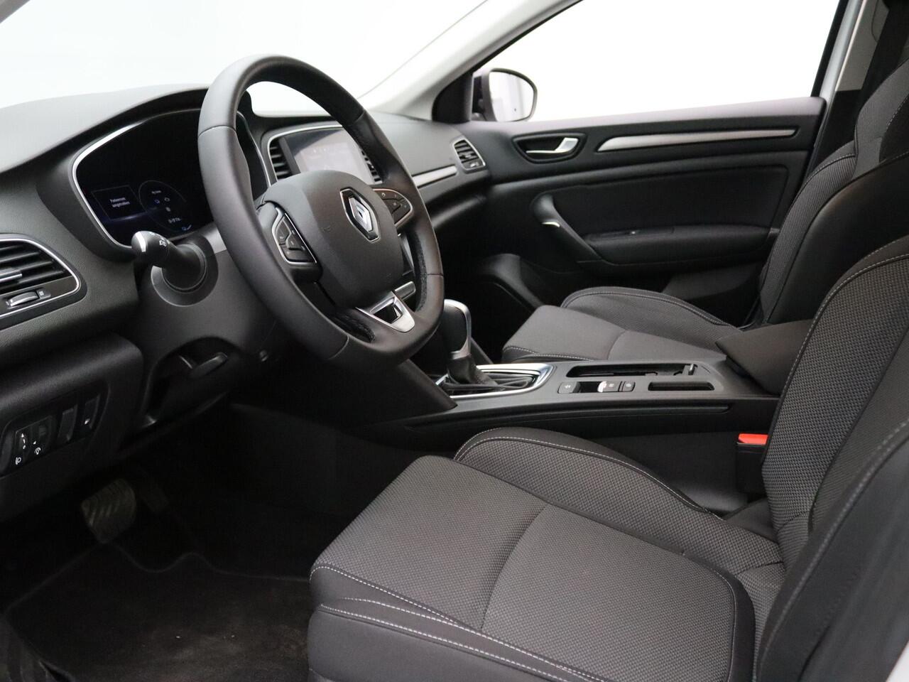 Renault MEGANE Estate E-Tech Plug-In Hybrid 160pk Equilibre Climate | Cruise | Carplay | Navi | Parkeersens. v+a