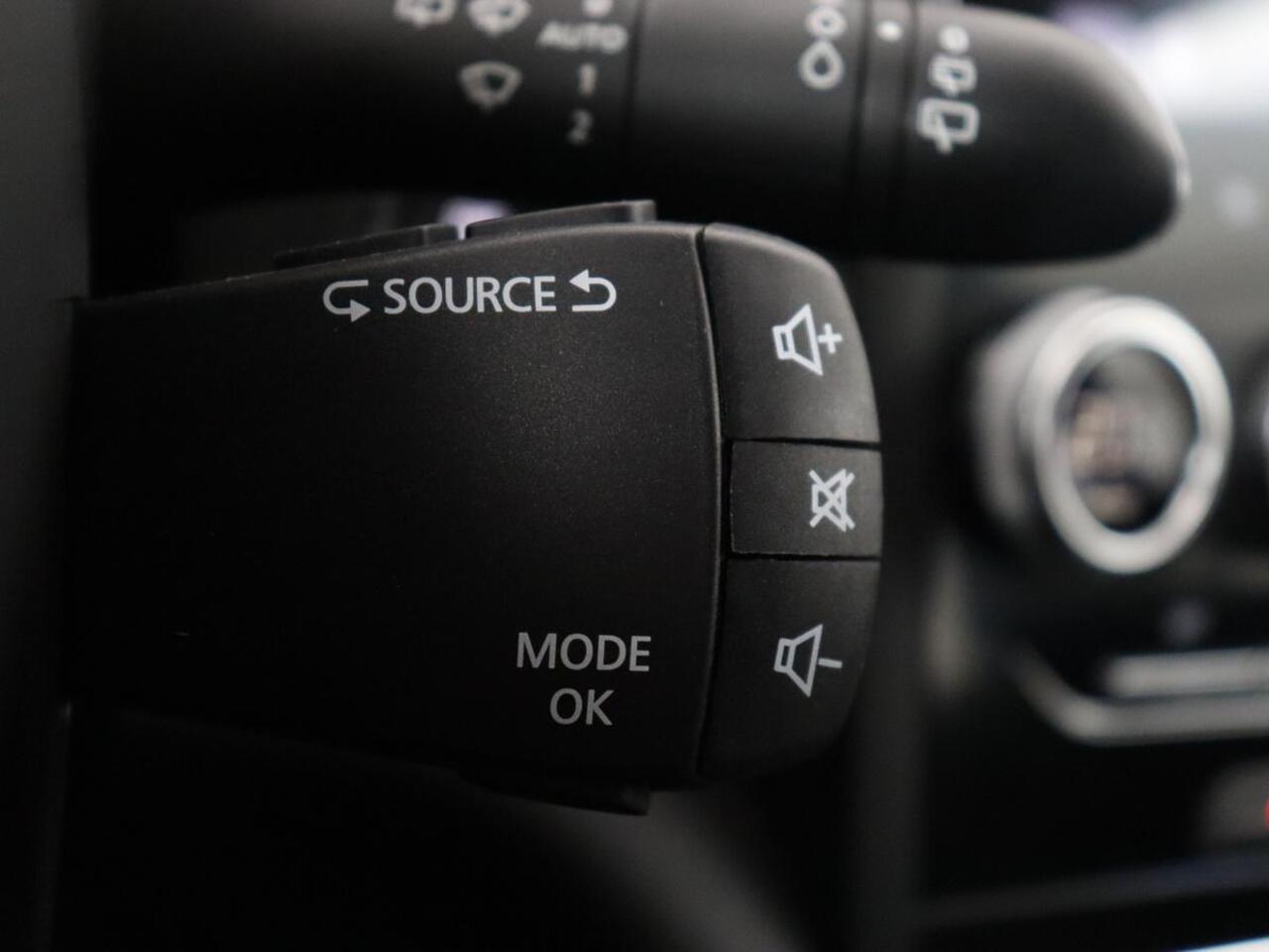 Renault MEGANE 1.3 TCe140 Equilibre | Navigatie | Carplay | Keyless | Full LED | Digital Cockpit | Climate control | Parkeerhulp | Cruise control