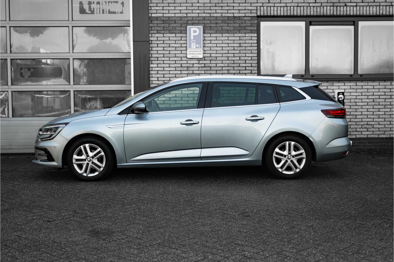 Renault MEGANE Estate 1.3 TCe 140 ( EDC ) automaat Intens | navigatie | trekhaak | automaat | 1e eigenaar | winterbanden