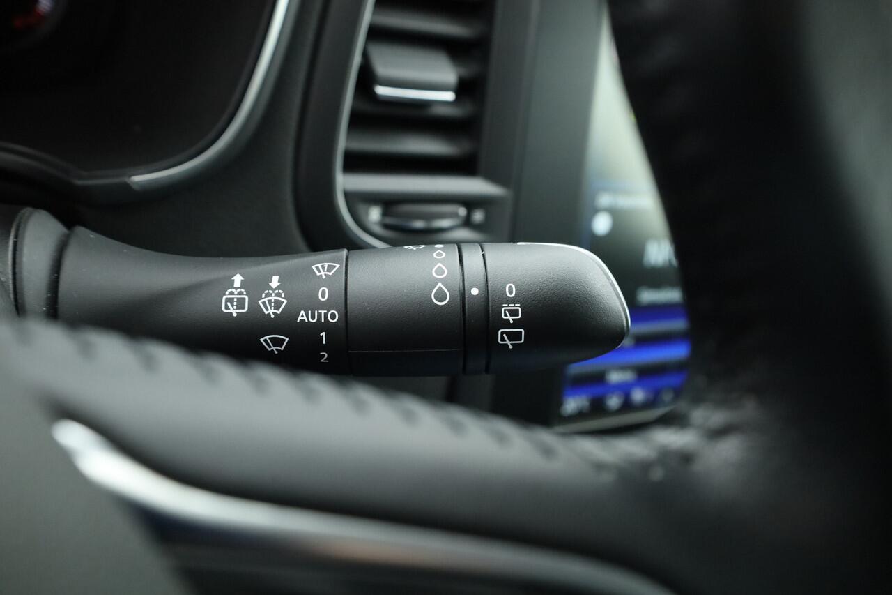 Renault MEGANE Estate 1.3 TCe Limited | Dig. Cockpit | Cruise | Nav+App.connect | Camera+PDC | Dodehoek | 16'' | ACC | Led | Sfeerverl. V