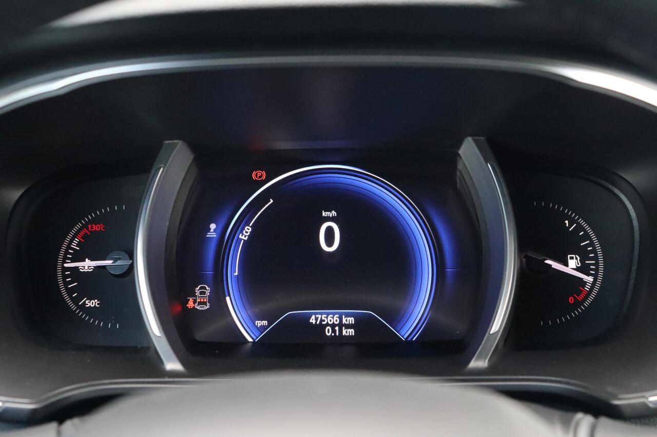 Renault MEGANE Estate 1.3 TCe Limited | Climate Control | Cruise Control | Camera | Trekhaak | Stoelverwarming