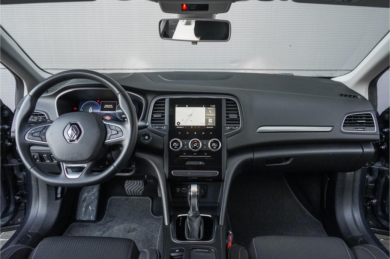 Renault MEGANE Estate 1.6 E-Tech Plug-In Hybrid 160 Business Camera Navi