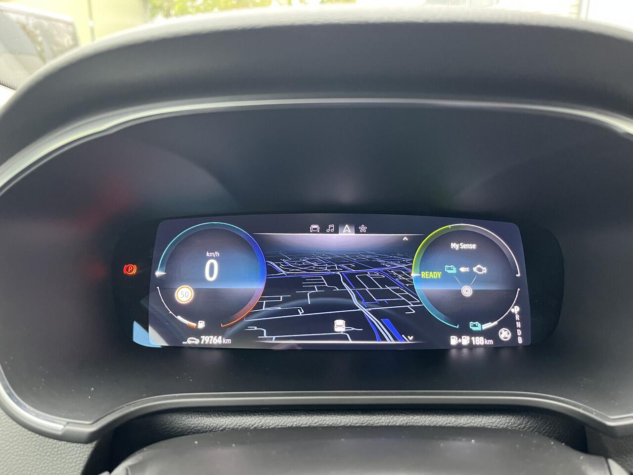 Renault MEGANE Estate 1.6 E-Tech Plug-In Hybrid 160 Business Edition One | Navigatie | Lederen bekleding | Stoelverwarming | BOSE audio