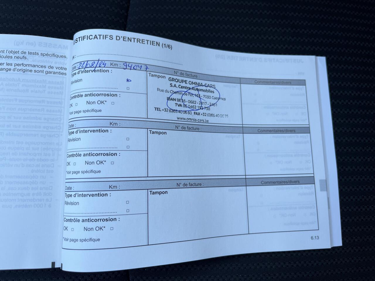 Renault MEGANE Estate 1.6 E-Tech Plug-In Hybrid 160 PK / Automaat / Climate / Keyless / Apple Carplay - Android Auto /