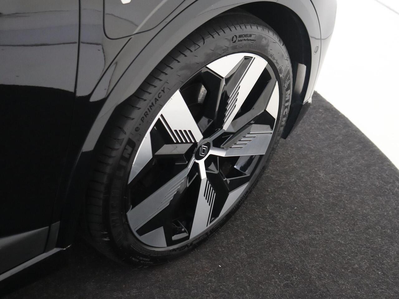 Renault MEGANE E-Tech EV60 Optimum Charge Techno | Apple Carplay & Android Auto | Climate Control | Navigatie | Lichtmetalen Velgen | Adaptive Cruise Control |