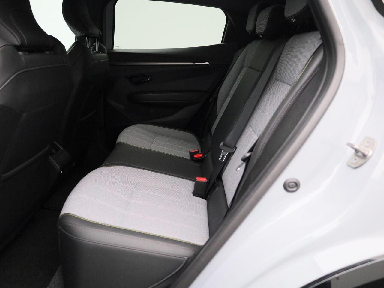Renault MEGANE E-Tech comfort range techno 60 kWh | Pack Augmented Vision & Advanced Driving Assist | Pack Winter | 20" LMV 'Soren' | Draadloze Smartphonelader | LED Pure Vision | Android Automotive | Keyless | Adaptieve Cruise Control