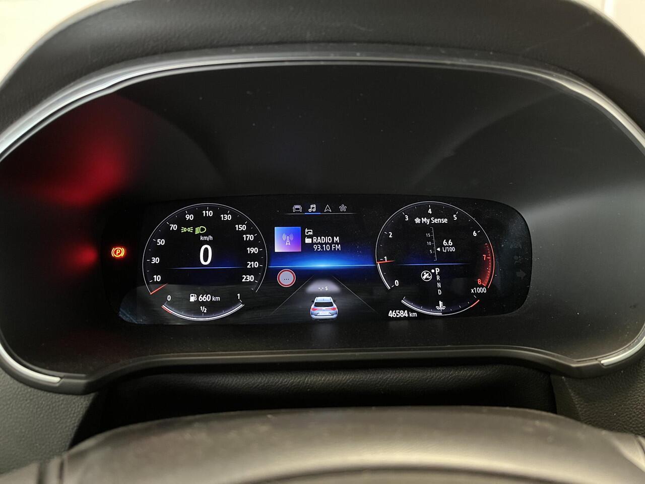 Renault MEGANE Estate 1.3 TCe 140 EDC Techno | Stuur- & stoelverwarming | Camera | Keyless | Full LED | Navigatie | Apple Carplay & Android Auto