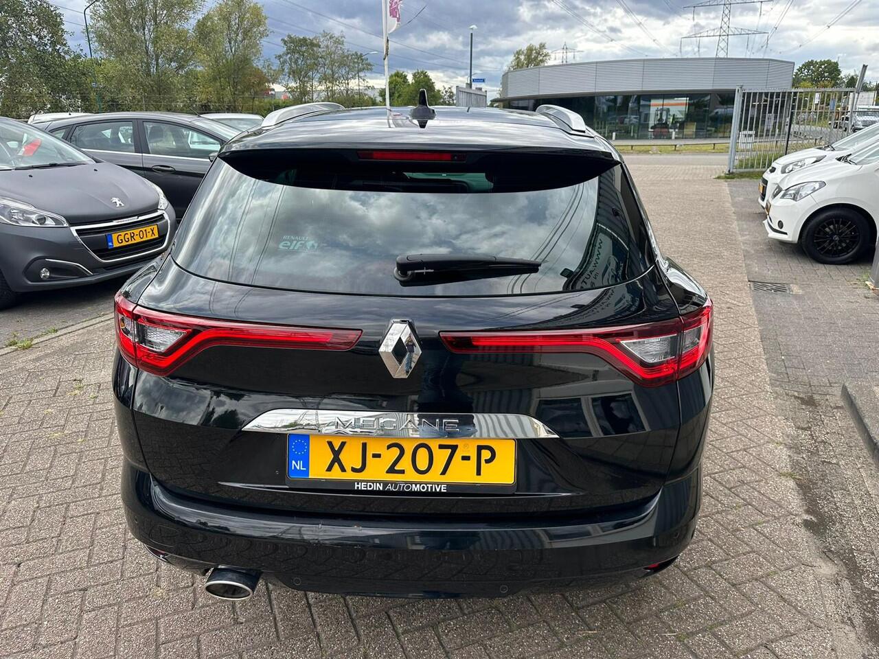 Renault MEGANE Estate 1.3 TCe Bose