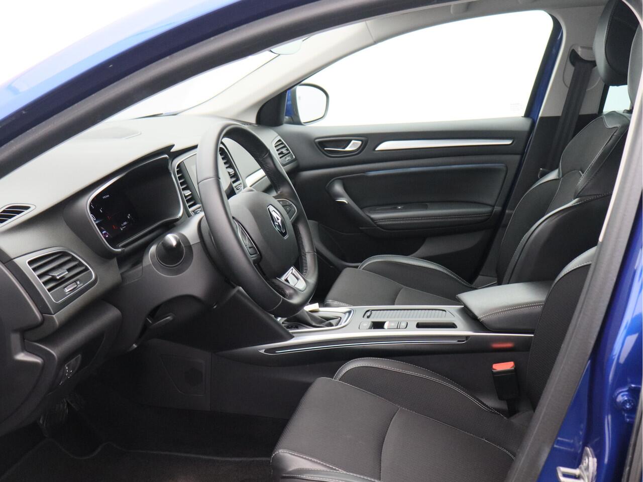 Renault MEGANE Estate 1.3 TCe 140 Techno/ automaat/ lage km/ trekhaak!