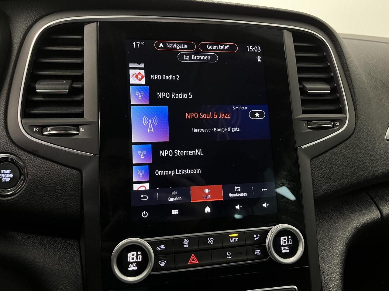 Renault MEGANE Estate 1.3 TCe 140 EDC Techno | Trekhaak 1700 kg geremd | All-season banden | Dodehoek Detectie | Camera | Carplay