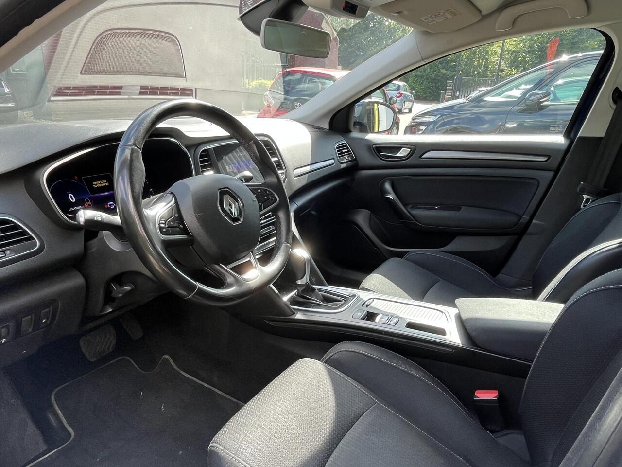 Renault MEGANE Estate 1.6 E-Tech Plug-In Hybrid 160 Business Edition One LED, Navigatie, Parkeersensoren