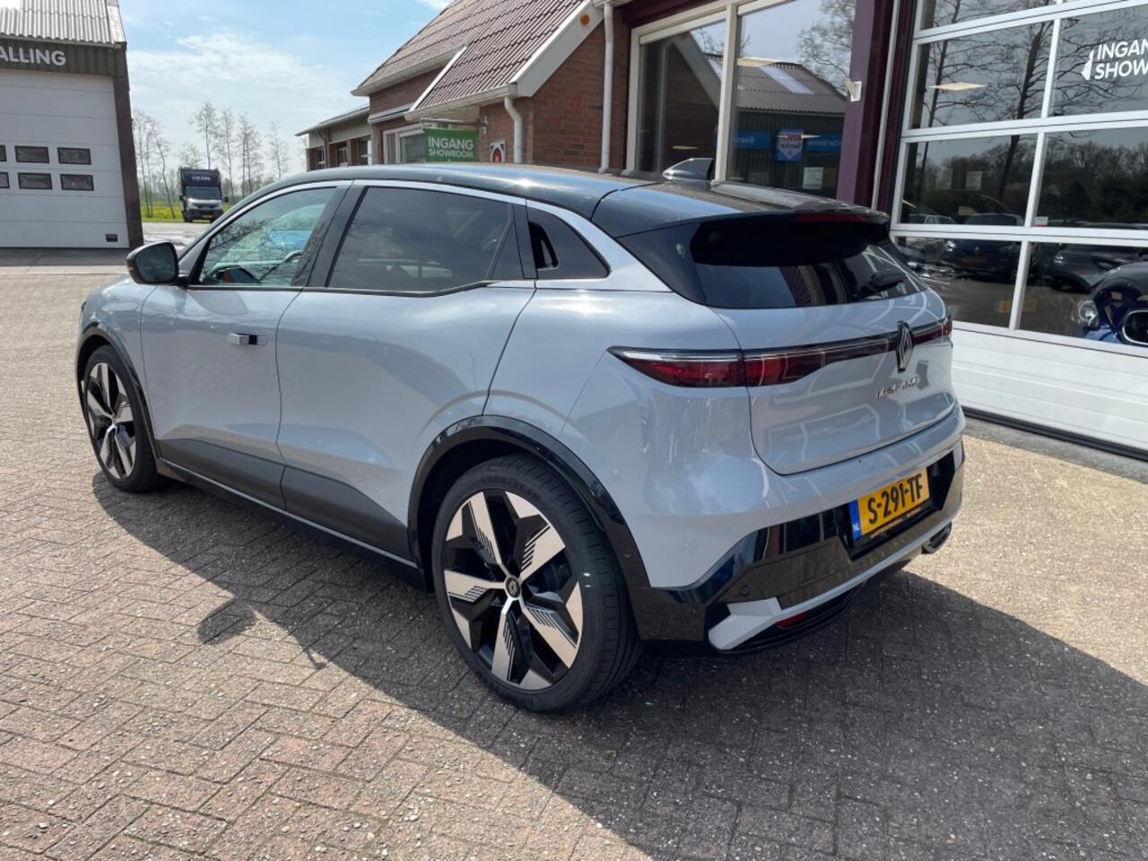 Renault MEGANE TECHNO EV60 OPTIMUM CHARGE 220PK ALLE LUXE!