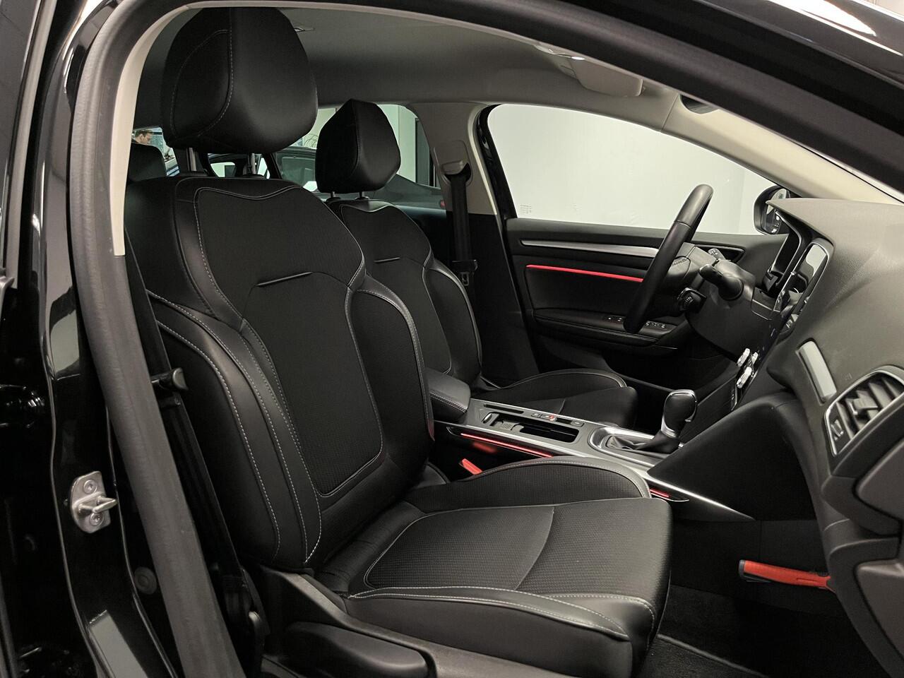 Renault MEGANE Estate 1.3 TCe 140 Techno | TREKHAAK | CAMERA | CARPLAY |