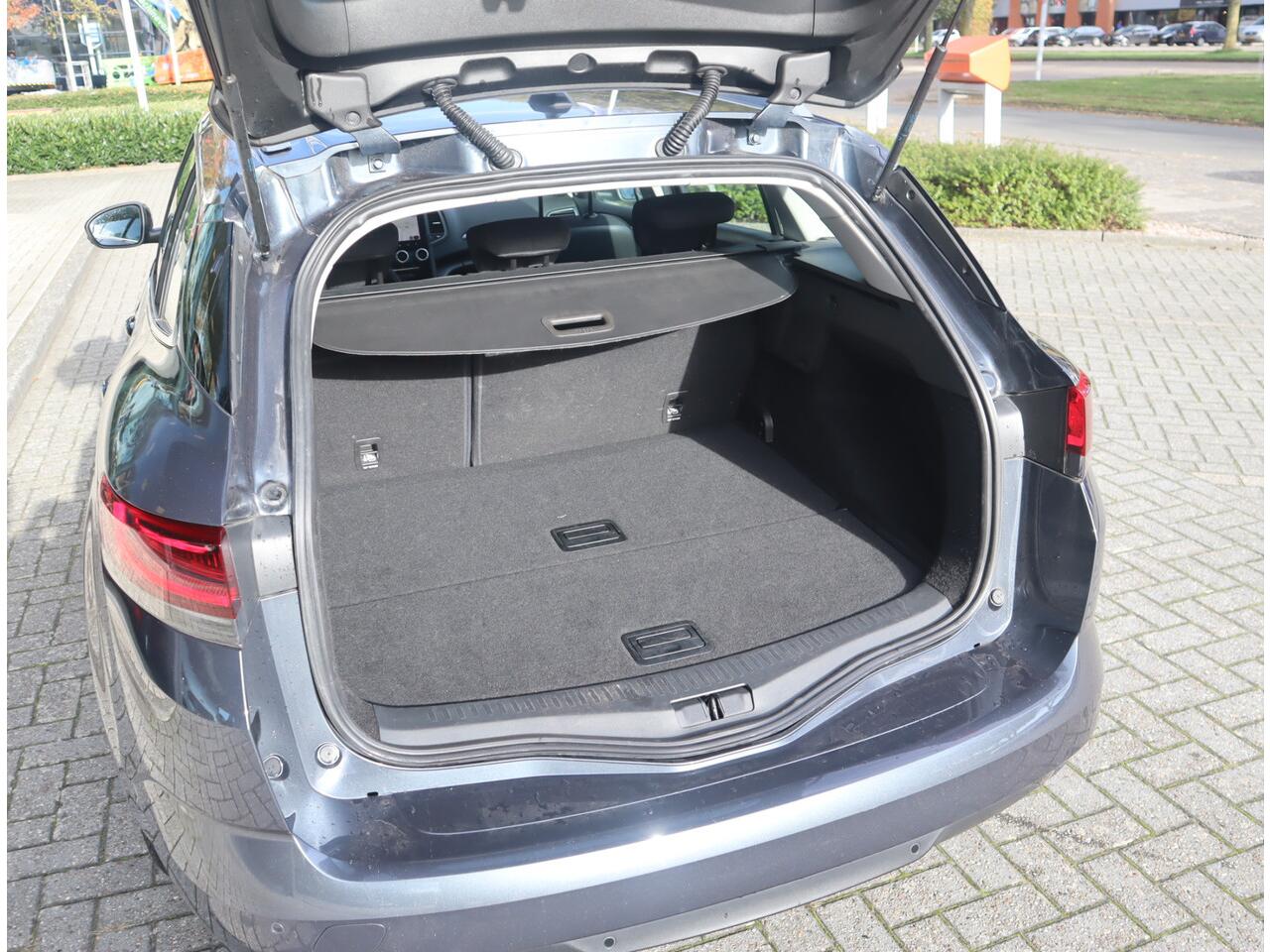 Renault MEGANE Estate 1.3 TCe 140 Equilibre