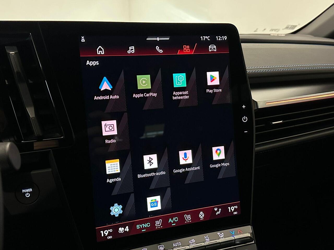 Renault MEGANE E-Tech Esprit Alpine 220 Comfort Range 60 kWh | All season banden | Pack Driving & Sound | Van: ¤ 41.809,- nu rijklaar voor: ¤ 39.809,-