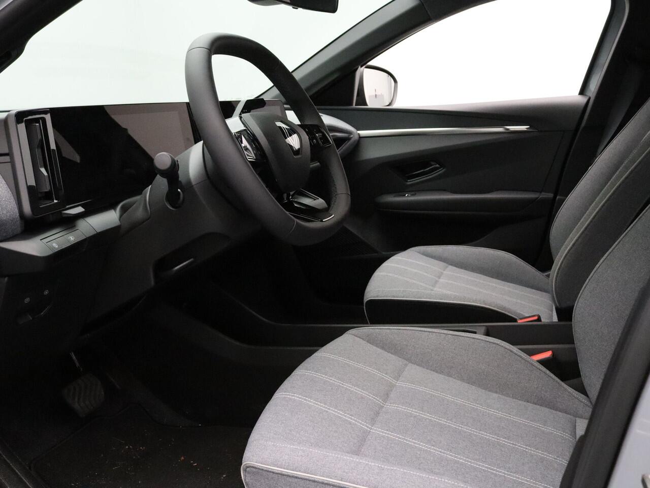 Renault MEGANE E-Tech comfort range Evolution 60 kWh Achteruitrijcamera | Navig | Cruise control adaptief