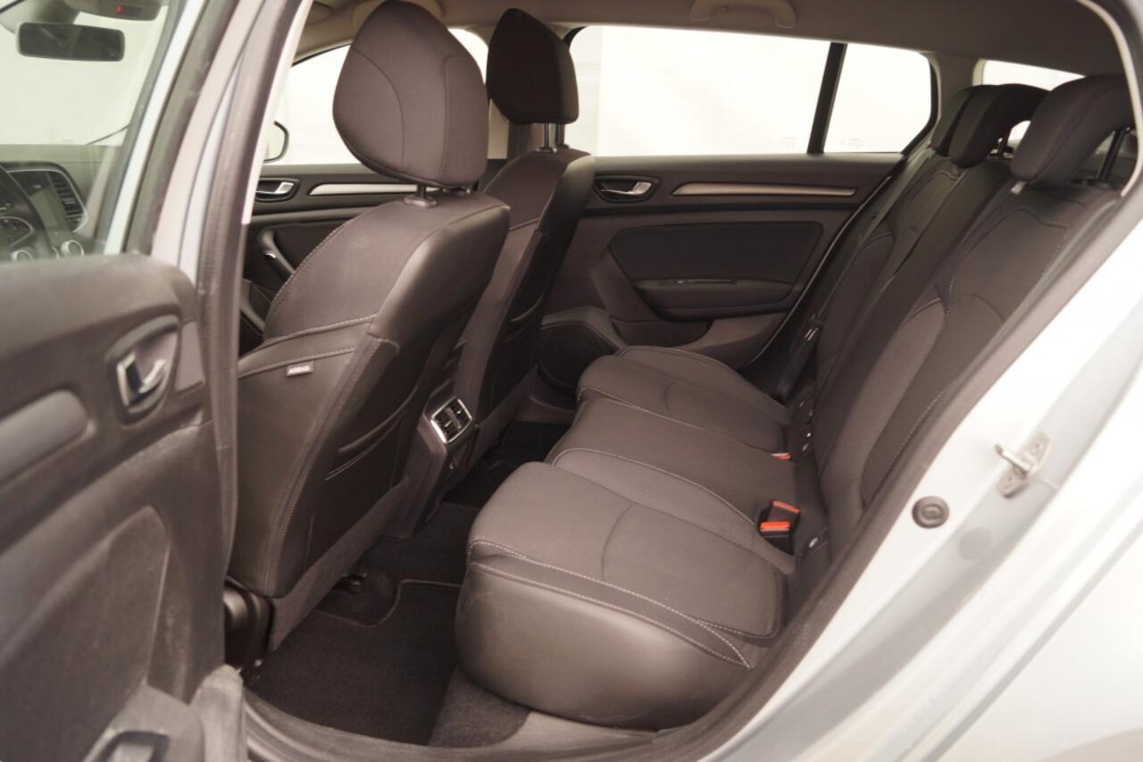 Renault MEGANE Estate 1.3 TCe 140pk Equilibre -NAVI-ECC-PDC-