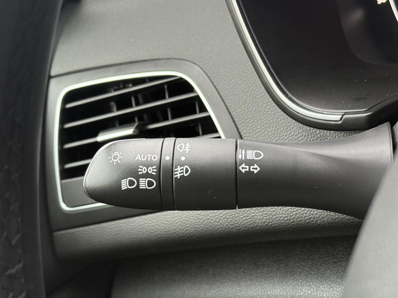 Renault MEGANE Estate BWJ 2023 1.3 TCe 140 PK Equilibre FULL LED | KEYLESS | CARPLAY + ANDROID | DAB | NAVI | CLIMA | CRUISE | LMV | PDC