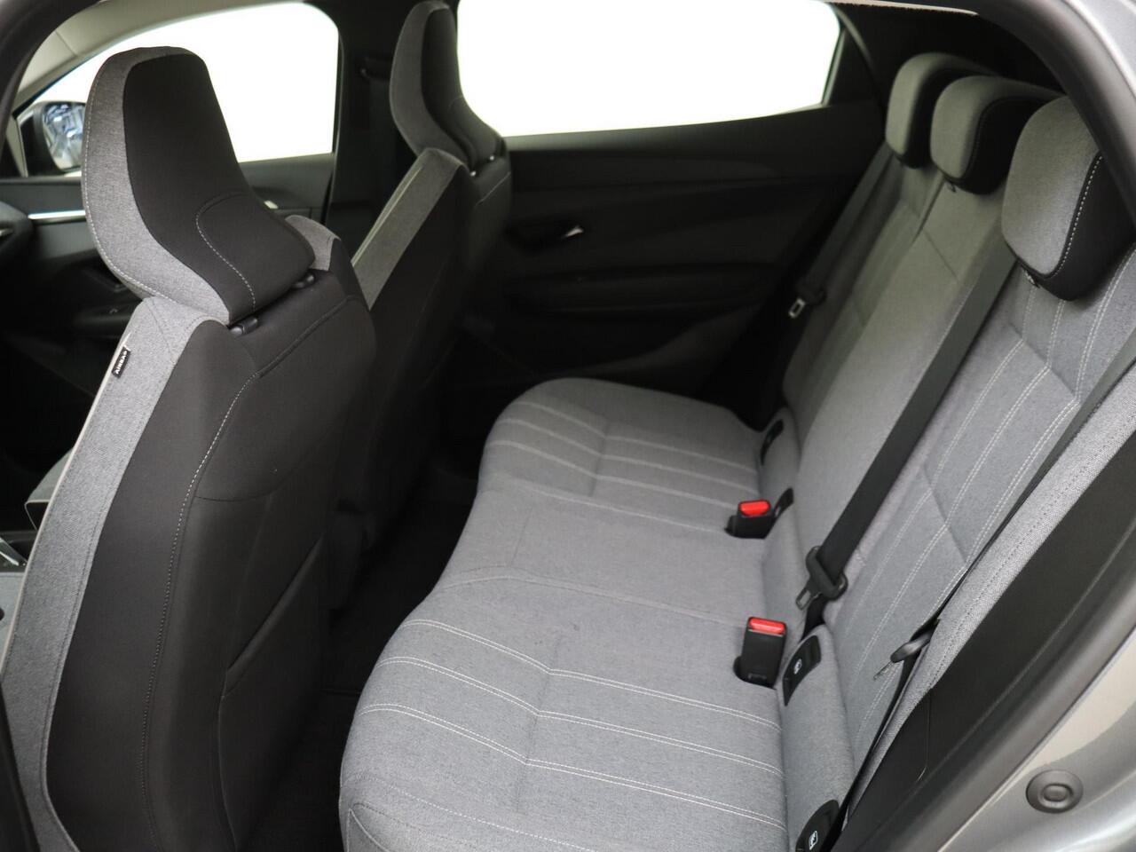 Renault MEGANE E-Tech EV60 Optimum Charge Equilibre | Apple Carplay & Android Auto | Privacy Glass