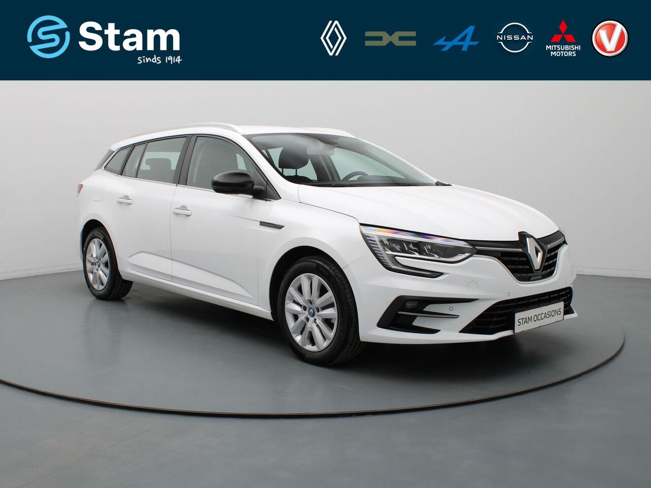 renault-megane-estate-e-tech-plug-i